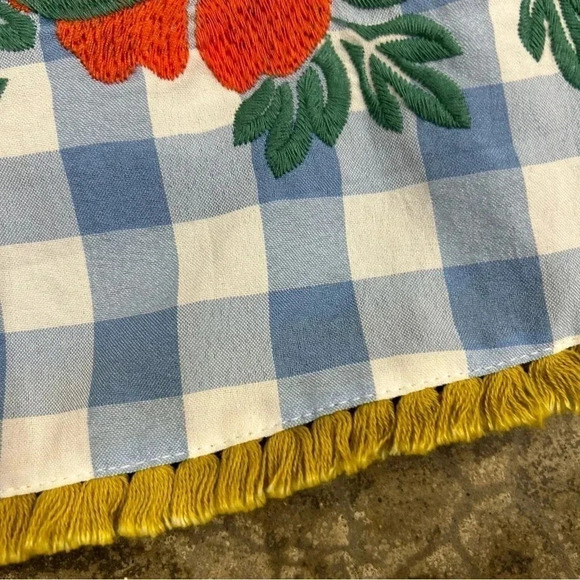 THML Blue Gingham Checkered Off Shoulder Top Women’s Small Floral Detail EUC - Picture 7 of 11